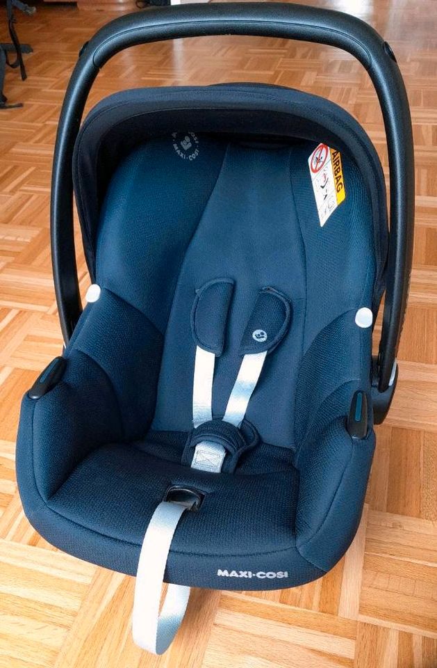 Neuwertig! Maxi-Cosi Tinca Babyschale Babysitz in Hamburg