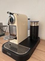 Nespresso Kapselmaschine beige mit Milchaufschäumer Berlin - Schöneberg Vorschau