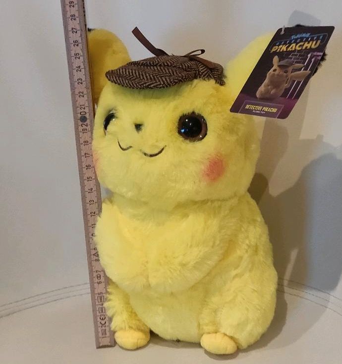 Detektiv Pikachu Pokémon Plüschfigur in Pohlheim