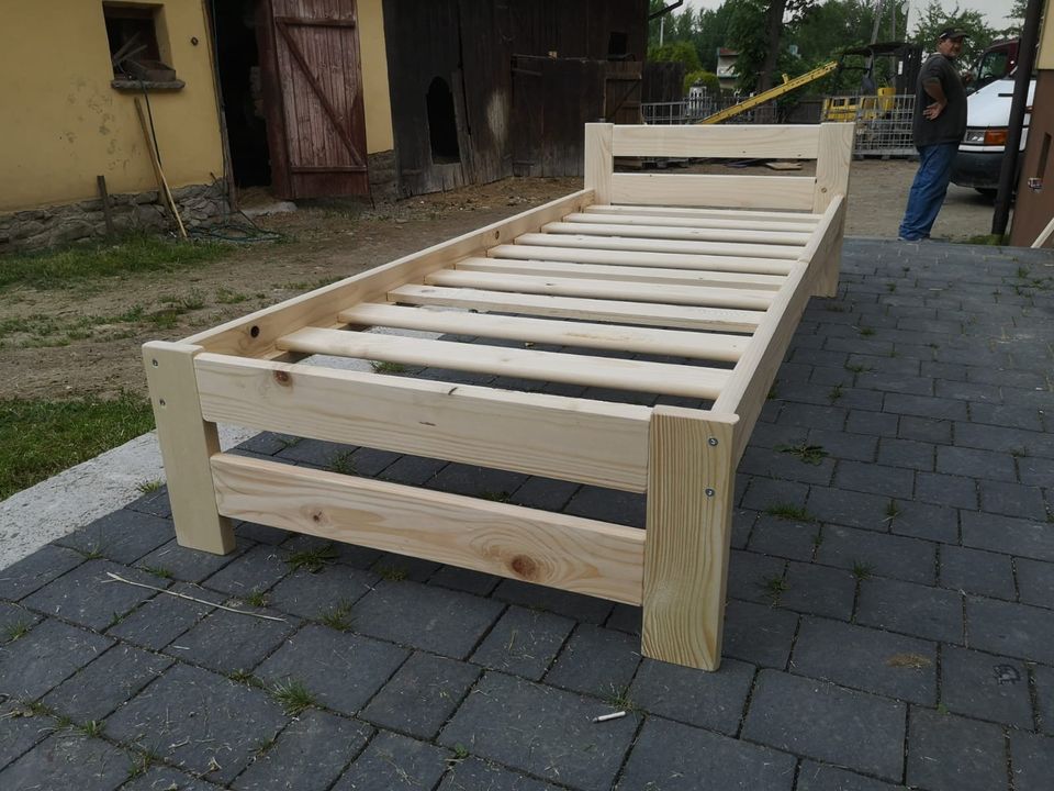 90x200 Holzbetten inkl. Lattenrost Massiv Holz Bett Hersteller in Schweitenkirchen