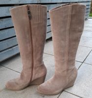 Stiefel Wildleder Tamaris Gr.39 beige Keilabsatz Baden-Württemberg - Konstanz Vorschau