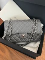 Chanel Timeless classic Tasche flap Bag München - Maxvorstadt Vorschau