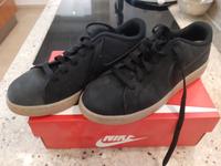 Nike Court Royale 2 Suede Sneaker Retro Neu Gr. 38+38,5 NP 69Euro Bayern - Train Vorschau