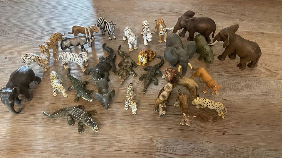 Schleich Wildlife Tiere 28 STK in Bad Rappenau