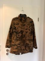 Parka von Bershka in Tarnfarben Camouflage L Nordrhein-Westfalen - Solingen Vorschau