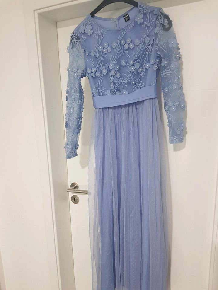 Biete Mädchen Kleid XS in Wickede (Ruhr)