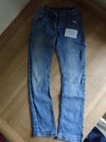 Jeans mit verstellbarem Bund Größe 128 = 2,00€ Niedersachsen - Visbek Vorschau