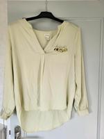 Bluse von H&M,gebraucht, mint farbend, hinten etwas länger Huchting - Kirchhuchting Vorschau