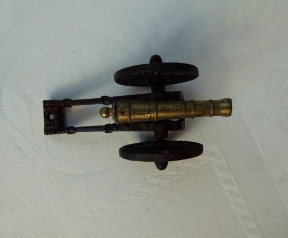 Kanone Historisches Sammler Deko Geschütz Miniatur Modell Lafette in Berlin