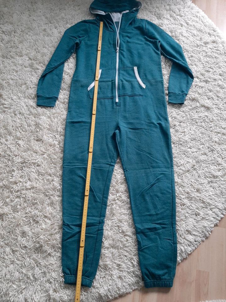 Hausanzug / Overall / Jumpsuit für daheim - Damen Größe: S/M in Günzburg