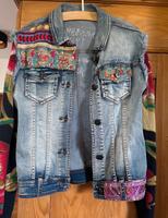 Sehr coole  Jeans Jacke von Desigual, Gr. S  ❣️ Hessen - Gießen Vorschau