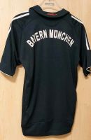 Fc Bayern Adidas Trikot und Hose Gr.176 Brandenburg - Königs Wusterhausen Vorschau