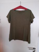 S Oliver T-Shirt mit Brusttasche Größe 42 Hessen - Rüsselsheim Vorschau