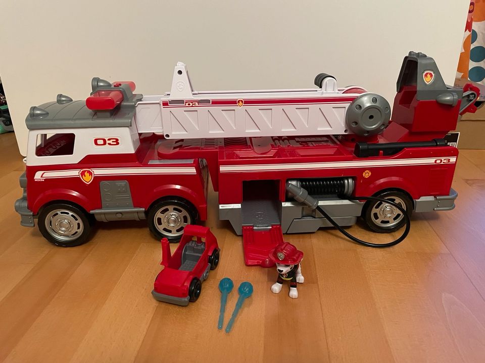 Paw Patrol Ultimate Rescue Feuerwehr Marshall groß in Hamburg