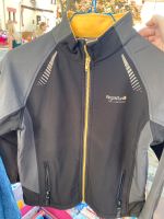 Regatta Softshelljacke 140 für 6€ Jacke Übergangsjacke Hessen - Bad Soden am Taunus Vorschau