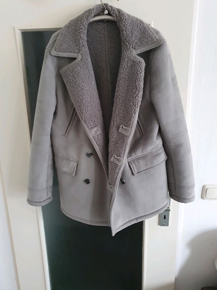 Winterjacke ZARA  Gr M in München