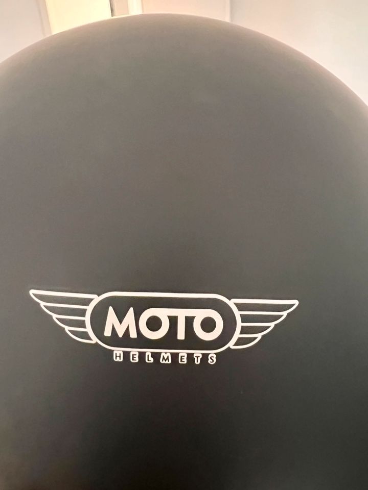 Moto Helmets® H44 Jet-Helm - Größe S in Berlin