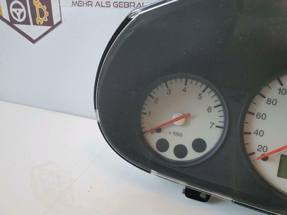 Ford  Fiesta Bj 2000 Kombiinstrument Tacho Tachometer Drehzahlmes in Niederkassel