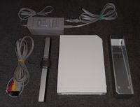 Nintendo Wii Konsole inkl. Kabel und Sensorleiste Nordrhein-Westfalen - Werne Vorschau