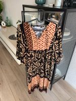 Sommerkleid Italien schwarz beige 40 Baden-Württemberg - Villingen-Schwenningen Vorschau