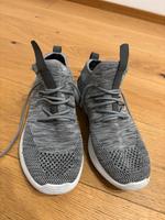 Sportschuhe Skechers, Größe 39,5, grau, sehr guter Zustand Bayern - Karlsfeld Vorschau
