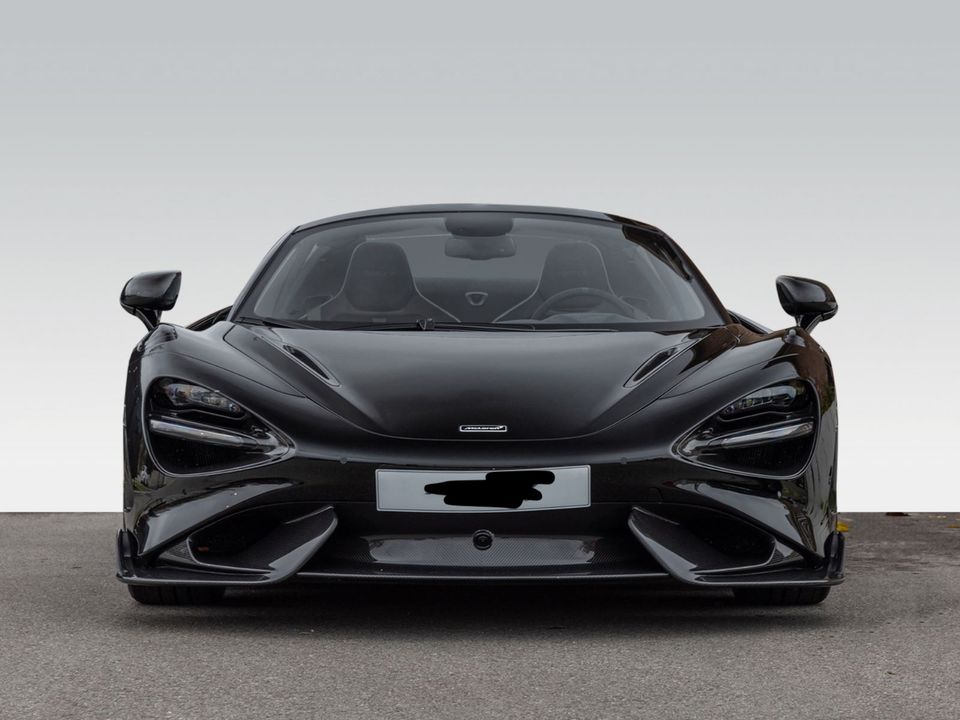 McLaren 765LT Spider MSO Limitiert Carbon Senna Seats in München