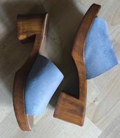 Damen Pantoletten, hellblau, Holzoptik Sohle, Gr. 42, Neu Düsseldorf - Unterbach Vorschau