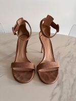 Gianvito Rossi Portofino High Heels Nude suede 38 Pumps Berlin - Mitte Vorschau