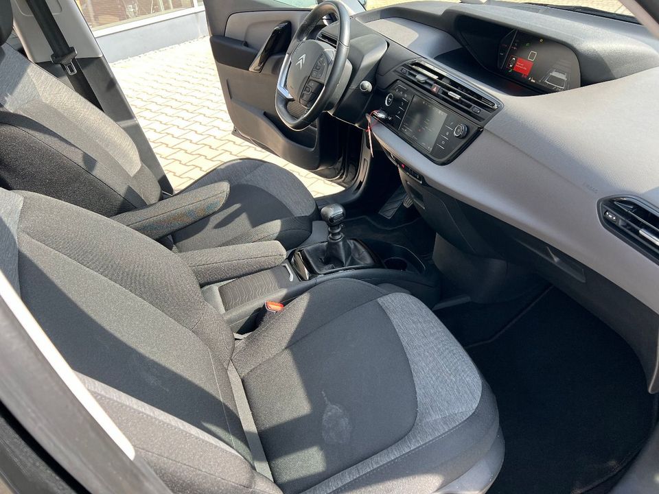 Citroën C4 Grand Picasso Spacetourer 1.5 HDI Selection in Straubing