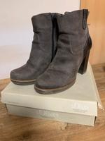 S. Oliver Stiefelette braun/grau Gr 39 Baden-Württemberg - Eppelheim Vorschau