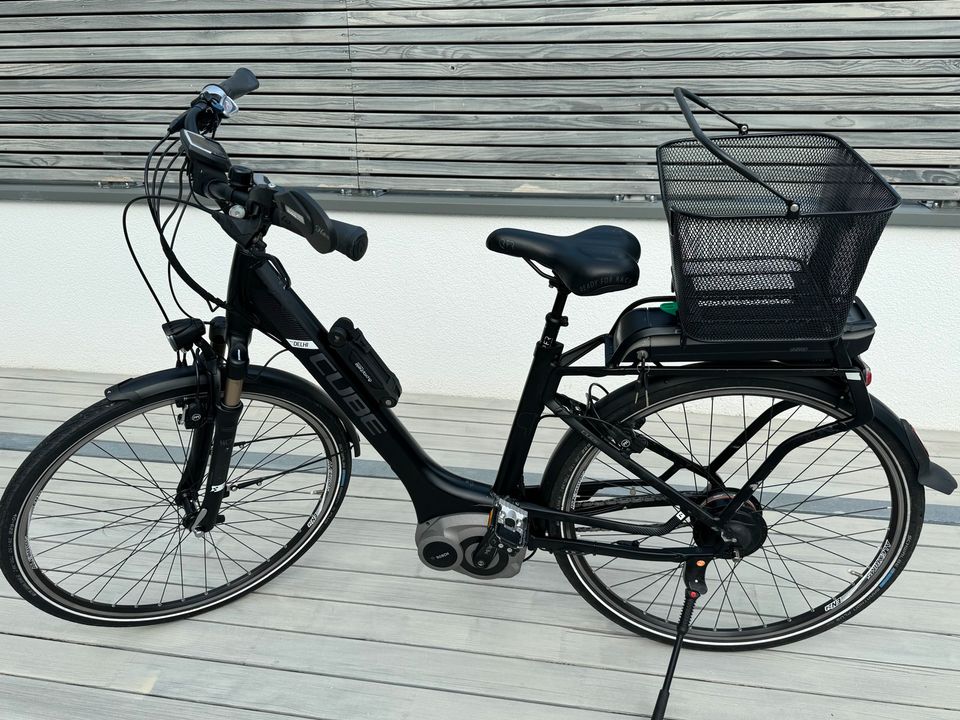 E-Bike Cube Damen easy entry 46 cm Größe S Delhi Pro CityBike in Schwäbisch Hall