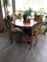 Runder Tisch mit 4 Vintage Stühlen Pankow - Prenzlauer Berg Vorschau
