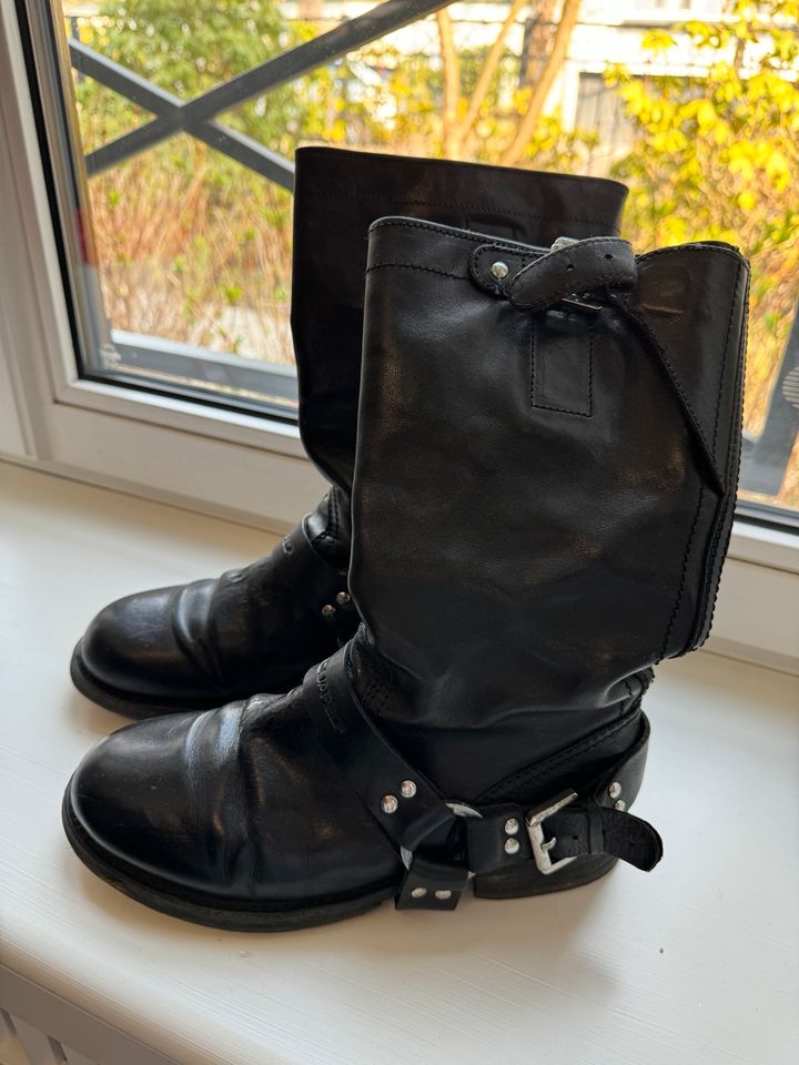 Dsquared2 Boots in Berlin