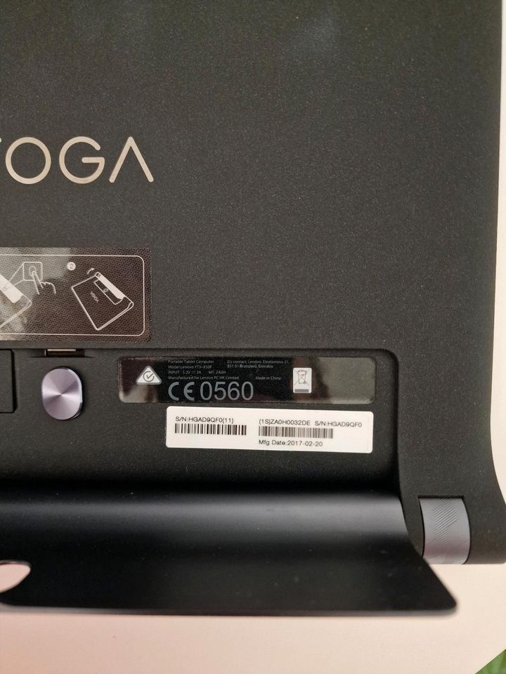 Lenovo Yoga Tab 3 10 YT3-X50L 16GB [10,1" WiFi + LTE] in Stuttgart
