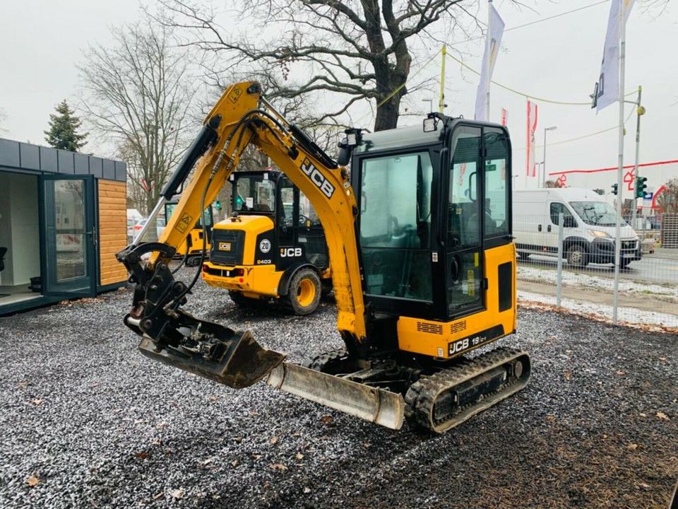 ZU VERMIETEN JCB 19C-1 Minibagger Bagger 2t Kompaktbagger Pool in Berlin