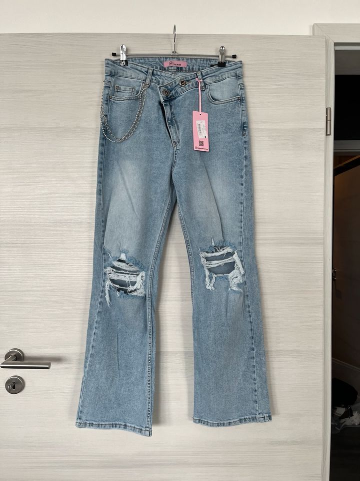 Neue Jeans in M 38 weites Bein in Amberg