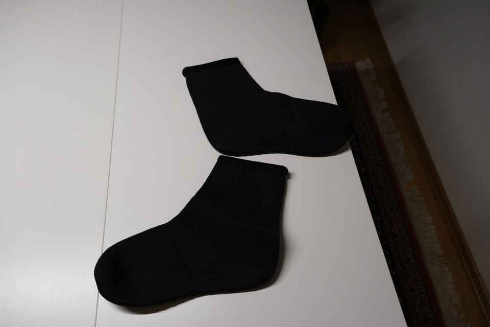 Neoprensocken in Mering