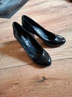 Lack Pumps Nordrhein-Westfalen - Extertal Vorschau