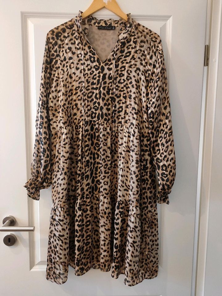 Kleid Leopardkleid Leopard locker oversized in Wittlich