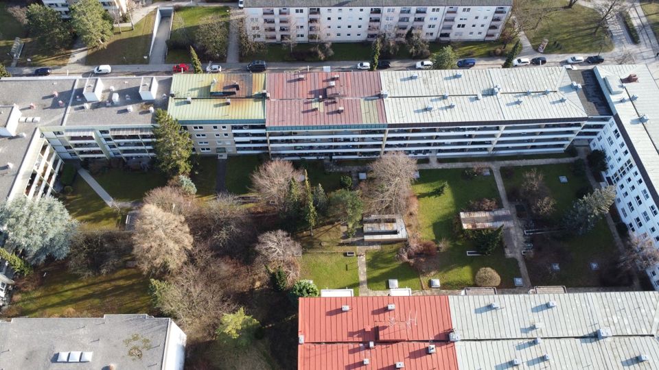Kapitalanlage - Helle, ruhige 2-Zimmer-Wohnung mit Balkon in München