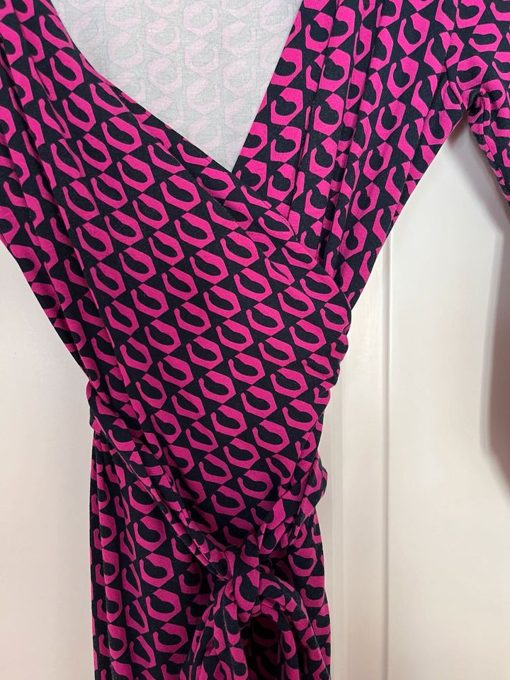 DvF Diane von Fürstenberg Kleid Gr. XS in München