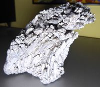 Magnesium - Erz ähnlich wie Silber, interessante fedrige Struktur Bayern - Füssen Vorschau