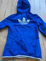 Regenjacke Adidas blau lila 34 XS Rarität retro Hessen - Gießen Vorschau
