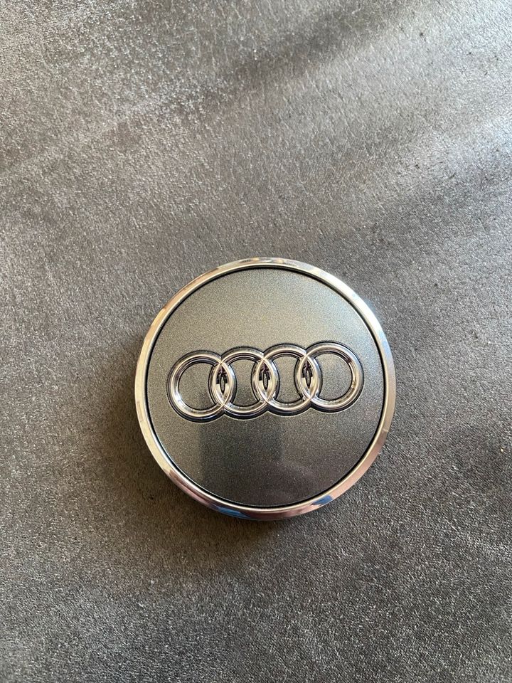 Audi Rattkappen 16zoll in Wuppertal