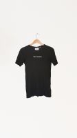 Basic T-Shirt mit haptischem Markenlogo Aufdruck Branding XS 34 Bayern - Münchberg Vorschau