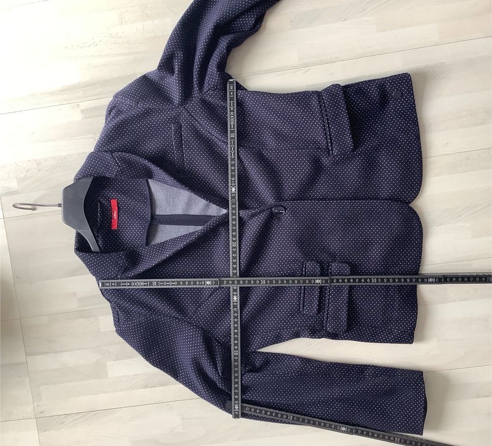 Blazer aus Sweatshirt-Stoff, S. Oliver, Größe L, 40 42 in Erbendorf