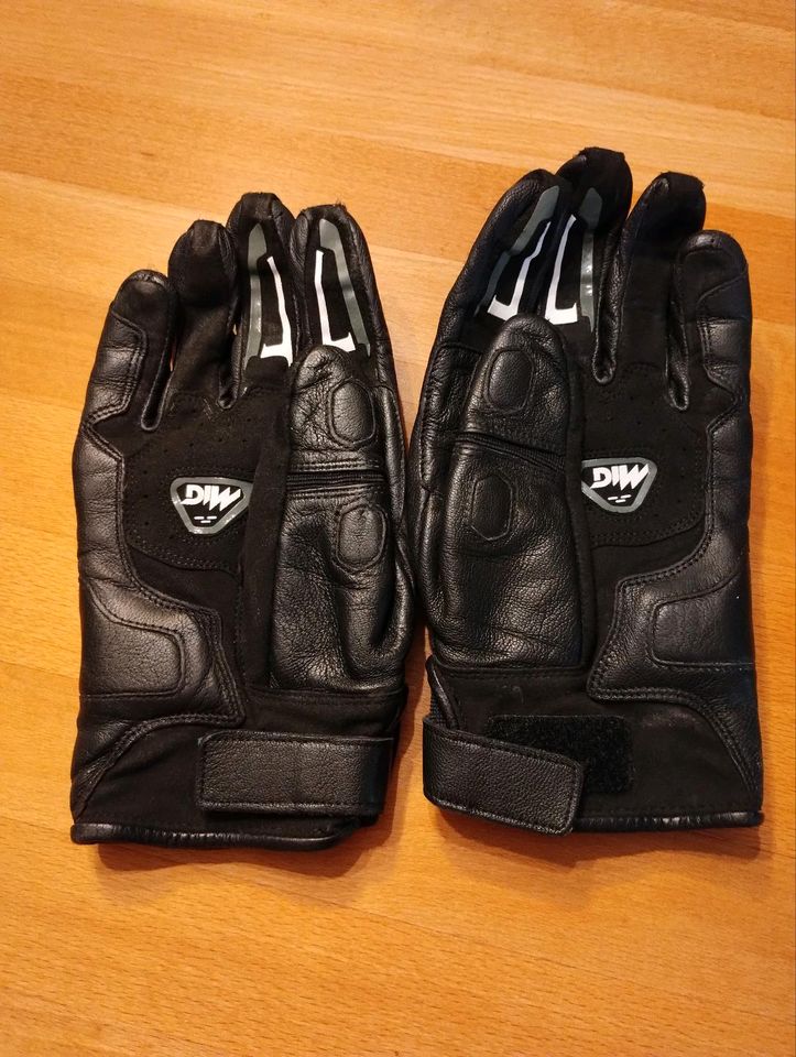 Dainese Mig C2 Motorradhandschuhe Größe 9,5 in Rosenheim