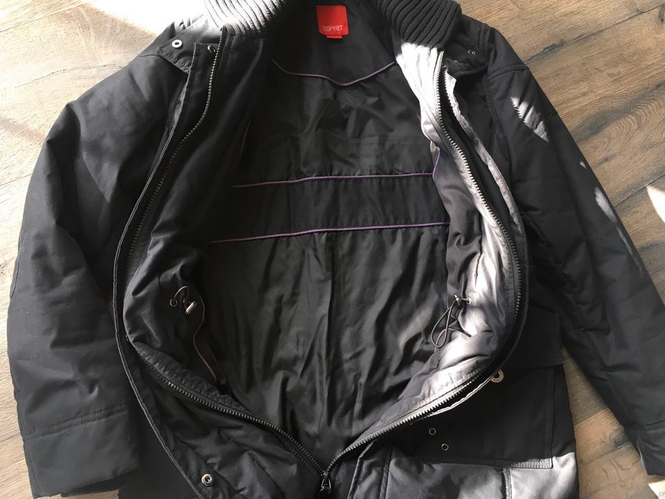 Esprit Winterjacke, Gr. S, Mantel, schwarz in Linsengericht