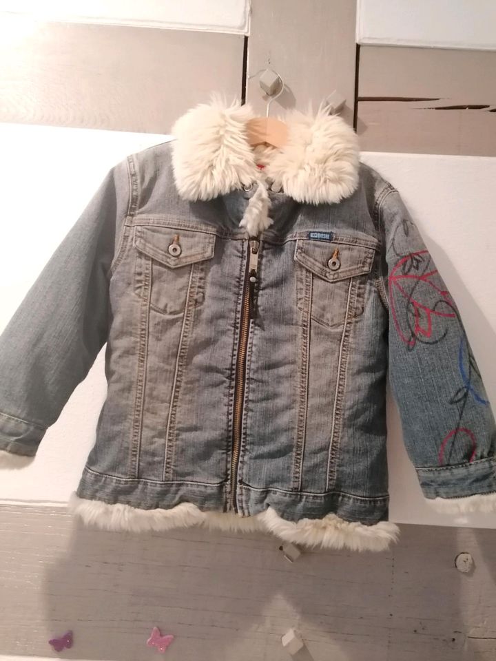 Coole Jeansjacke von Diesel Gr. 110/116 in Essen