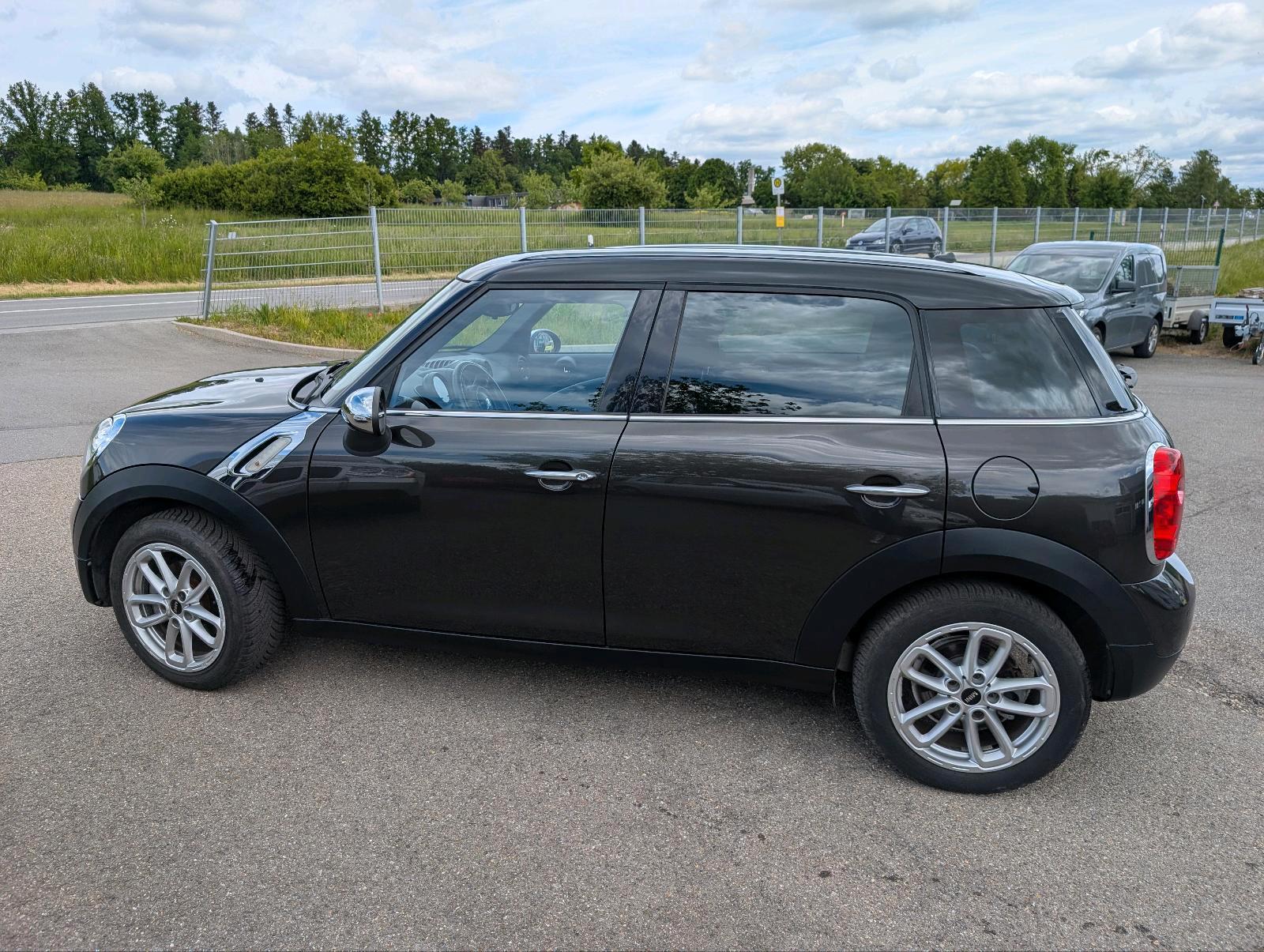 Abbildung des Autos Mini, Diesel (Euro6) Aut…